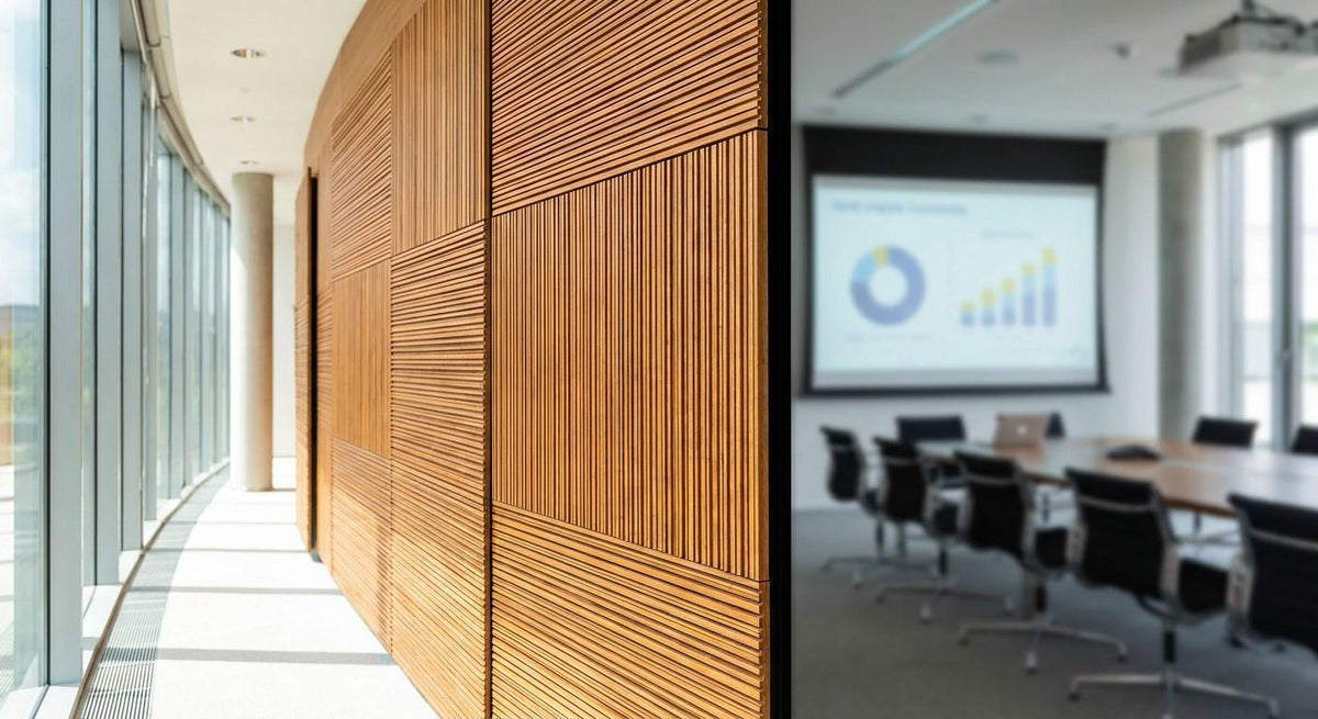 Wandpanelen voor een conferentiecentrum of congreszaal