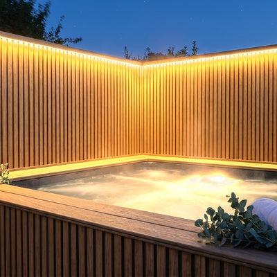 Buitenpanel Berk 290 cm composiet gevelbekleding als wandbekleding bij de jacuzzi